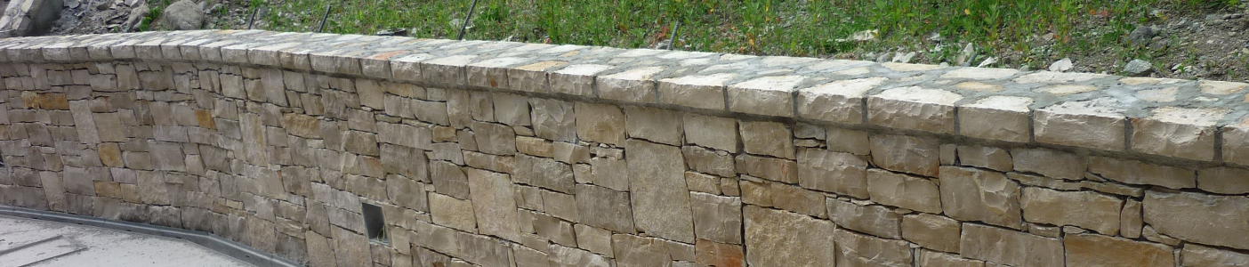Artigiani Pietra Credaro Lavorazione Copertine Naturali in Pietra di Credaro
